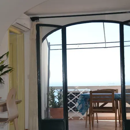 Alexa & Ella House Дом отдыха Позитано