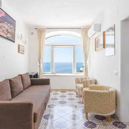 Alexa & Ella House Feriehus