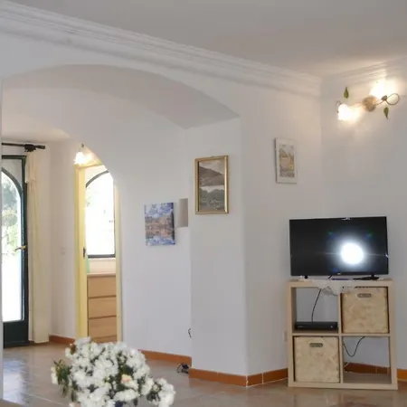 Alexa & Ella House Будинок відпочинку Позітано