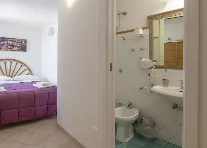 Alexa & Ella House *