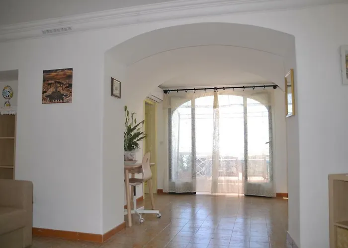 Alexa & Ella House Позітано